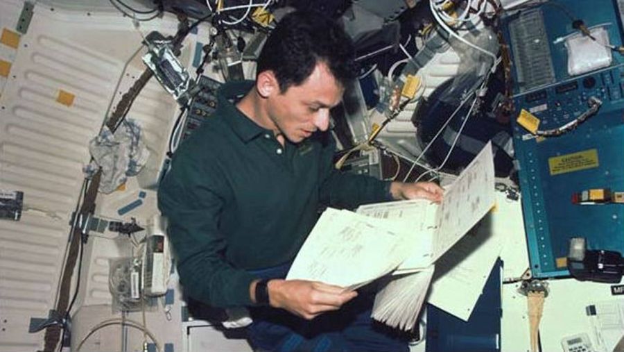 El astronauta español Pedro Duque, en una de sus misiones espaciales