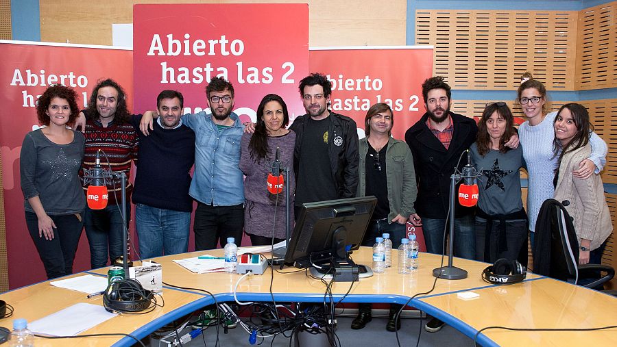 Todo el equipo de 'Abierto hasta las 2', con L.A.