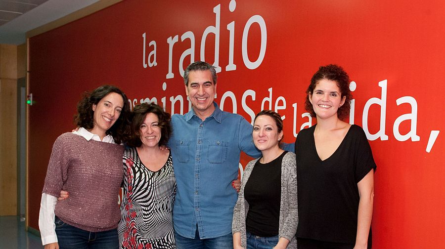 Amaya Prieto, Paloma Zuriaga, Arturo Martín, Sonia Castelani y Patricia Costa, en un momento del programa