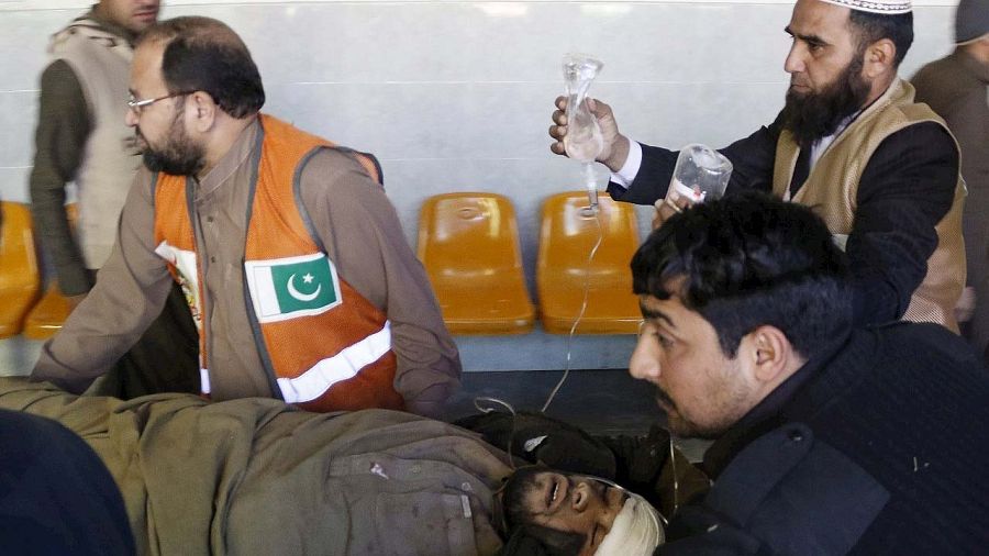 Un herido llega al hospital 