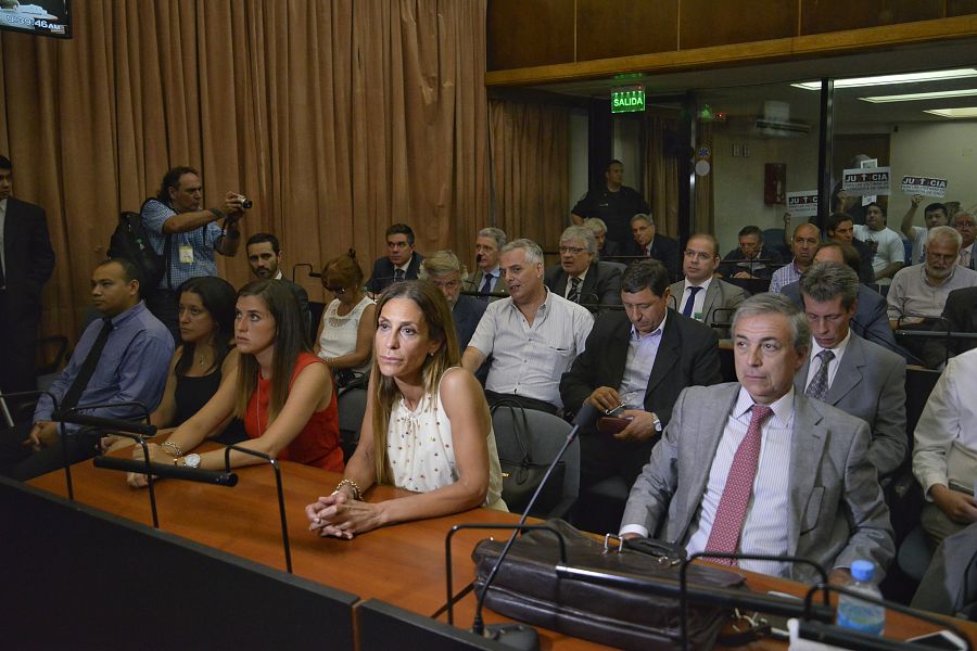 Varios de los imputados en la 'Tragedia de Once' aguardan la lectura de la sentencia.