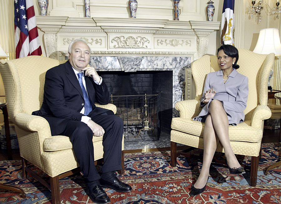 Secretary of State Condoleezza Rice meets with Spanish Foreign Minister Miguel Angel Moratinos.