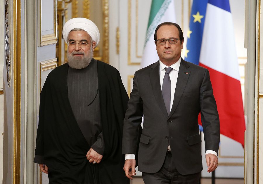 Hasán Rohaní y François Hollande, momentos antes de la rueda de prensa conjunta en París