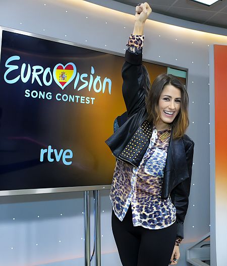 Barei, en su primera rueda de prensa como representante en Eurovisión
