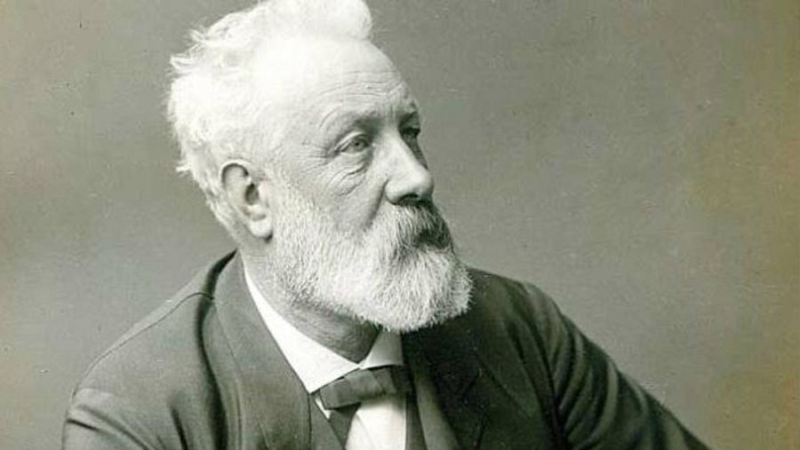 Julio Verne (8 de febrero de 1828, Nantes, Francia/24 de marzo de 1905, Amiens, Francia)