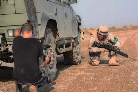 'FAS'. Misión Iraq. Registro de un vehículo