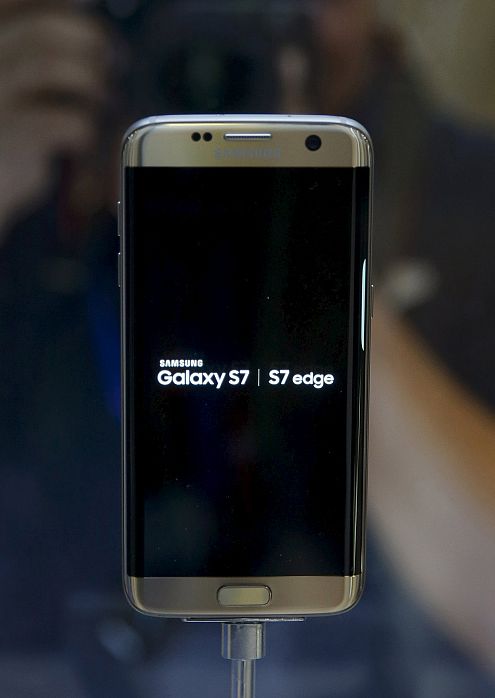 El Samsung Galaxy S7 Edge tiene 5,5 pulgadas de pantalla y una batería de 3.600 mAh.
