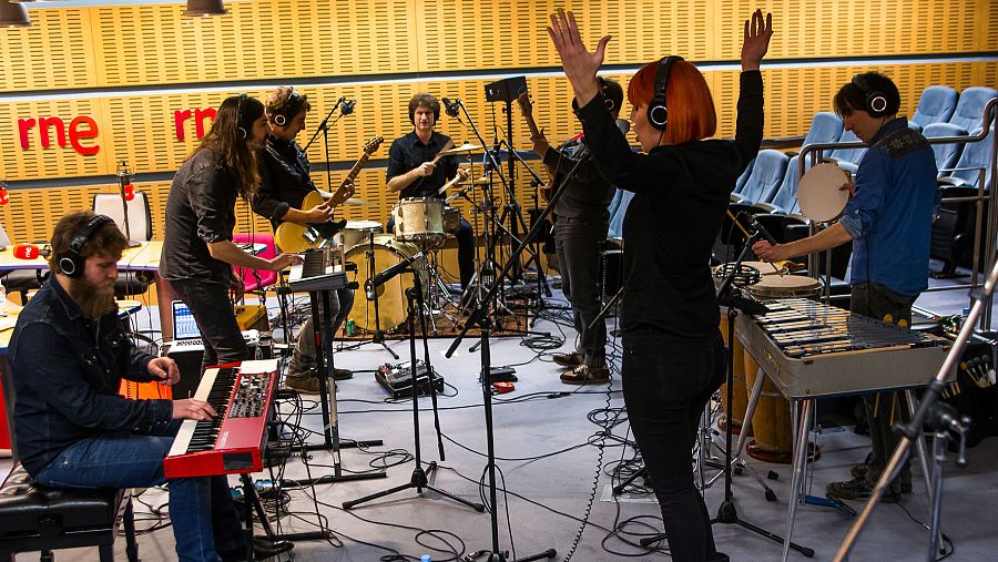 La banda presentó algunos de los temas incluidos en 'Vudú'