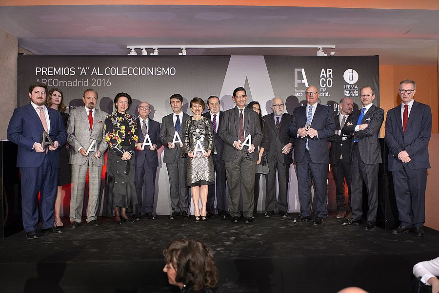 Foto de grupo de los premiados