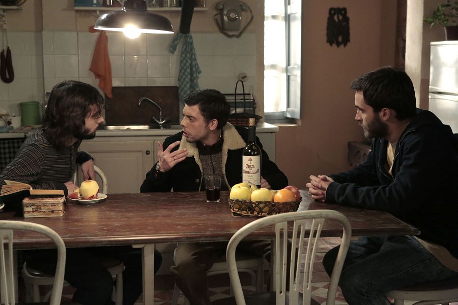 Cuéntame cómo pasó - Carlos, Luis y el Rana