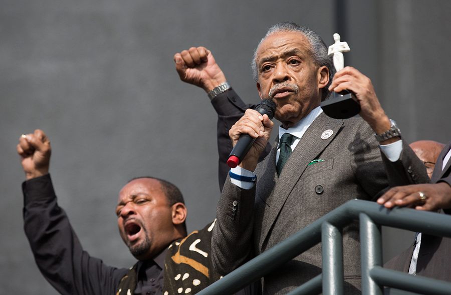 Sharpton leads protest against lack of racial diversity in Oscars nominees