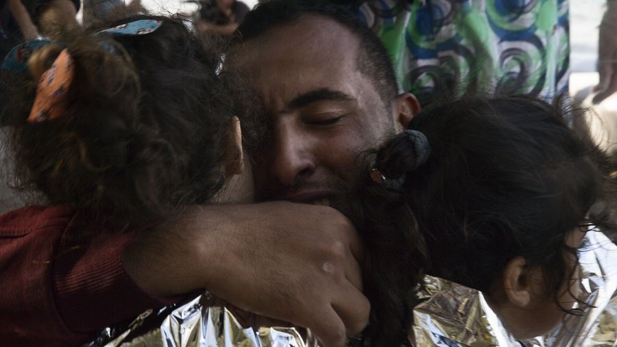 Llegadas de refugiados sirios, afganos e iraquíes a la isla griega de Lesbos, Grecia. Octubre 2015. Fuente: Médicos sin Fronteras.