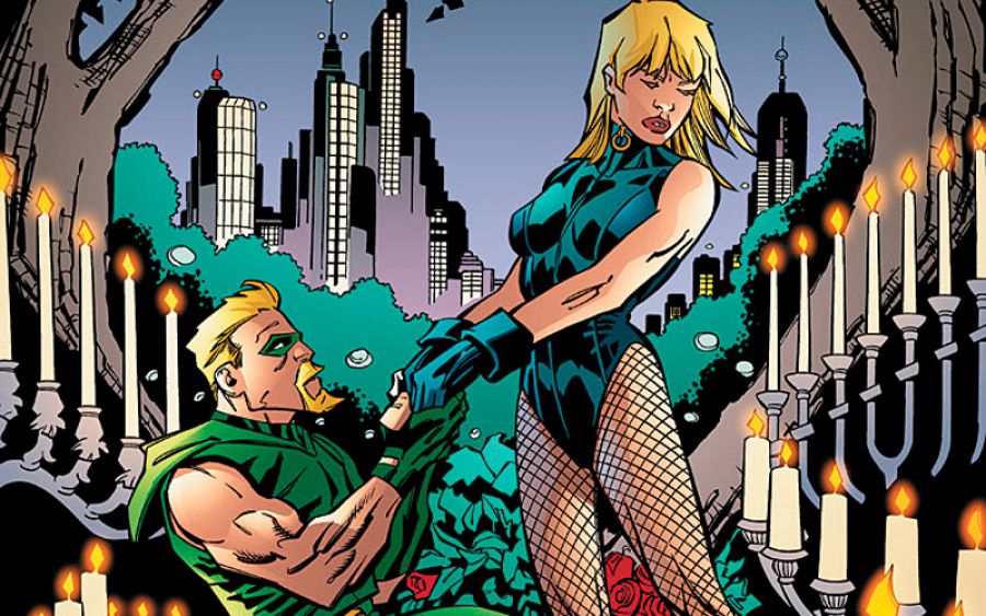Green Arrow pidiendo matrimonio a Canario Negro