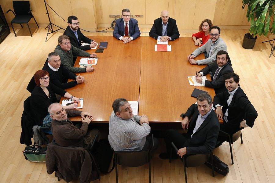 Reunión de los equipos negociadores de PSOE, Ciudadanos y Compromís