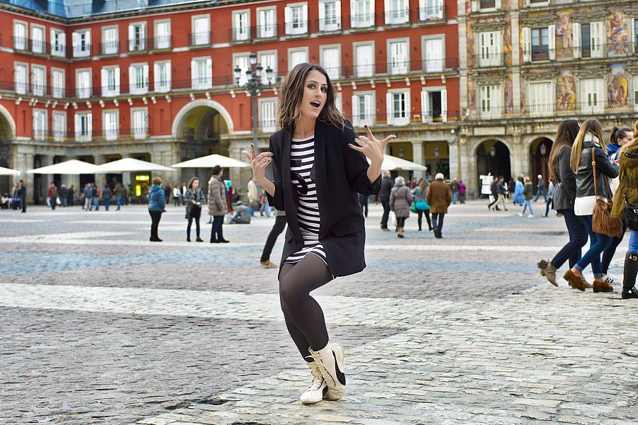 Barei reina en la Plaza Mayor de Madrid