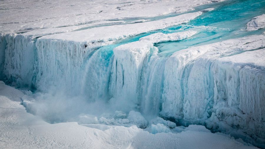 Fractura en la plataforma de hielo Nansen, al este de la Antártida