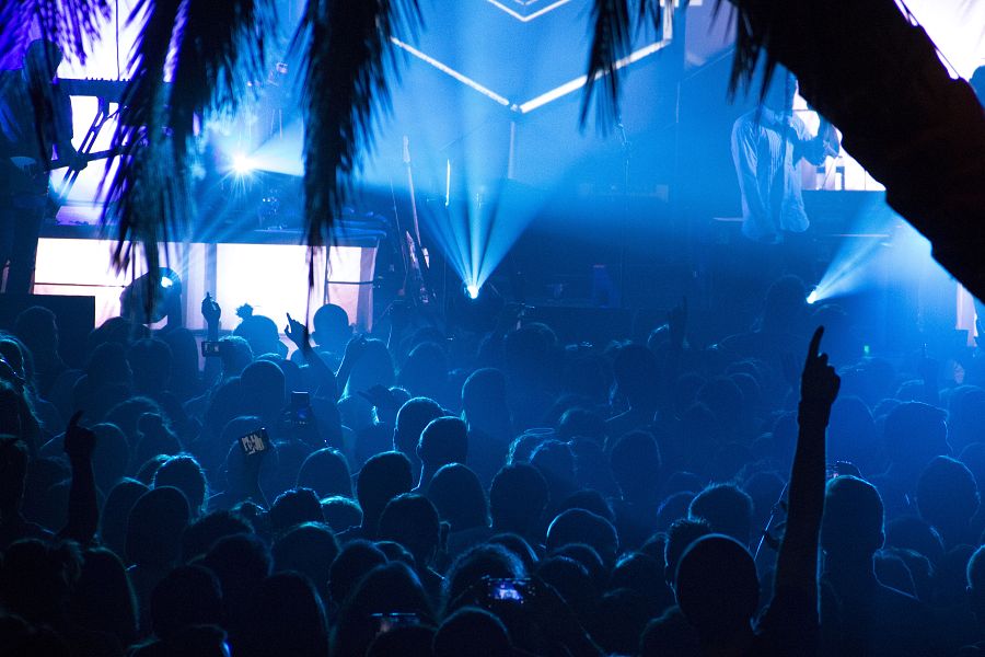 Aforo casi completo en La Riviera