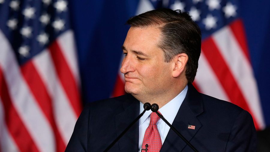 El candidato republicano Ted Cruz se despide de la carrera presidencial en Indianápolis, Indiana.