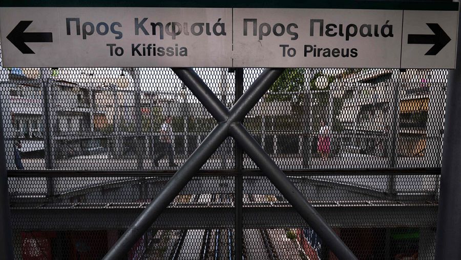 Estación de tren de Atenas vacía por la huelga