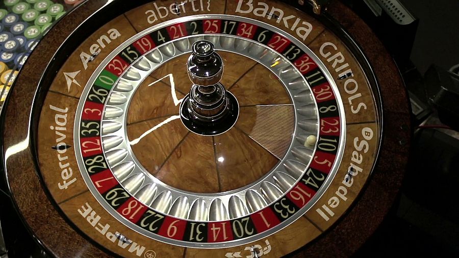 ¿Qué es más arriesgado: invertir en bolsa o jugar a la ruleta?