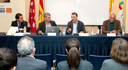 Mesa sobre OI2Media moderada por José Juan Ruiz, de RTVE