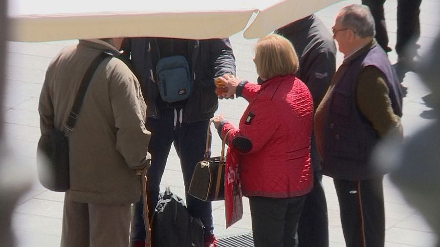 El programa, testigo de cómo los ladrones venden la mercancía robada a plena luz del día