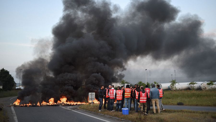 Bloqueo de la refinería de Total en Dongues