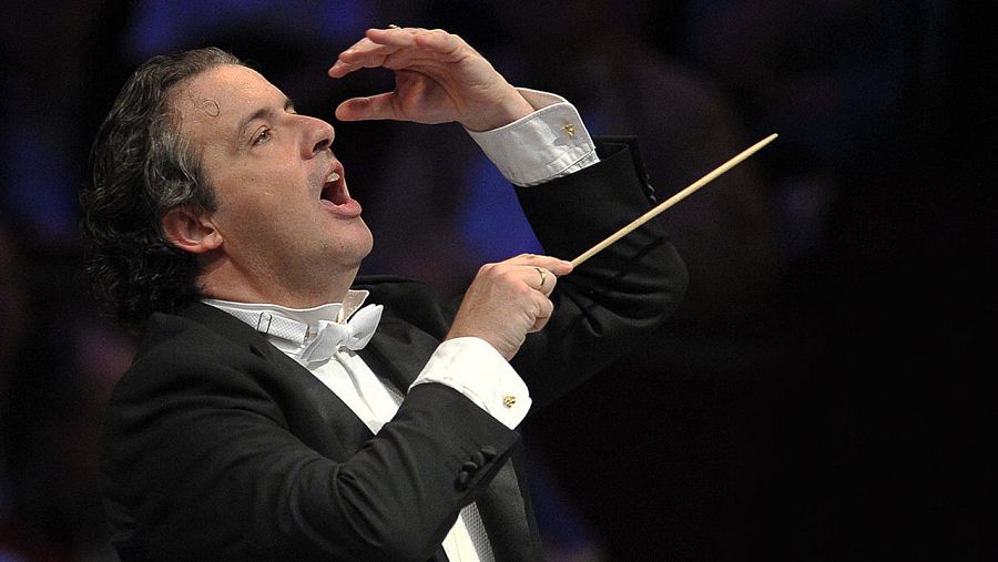 El maestro Juanjo Mena