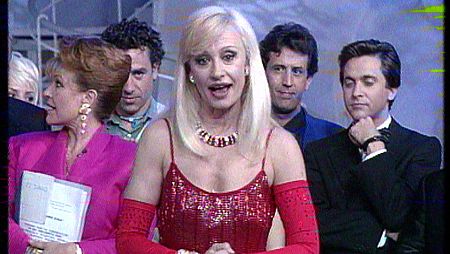 Raffaella Carrá en el programa 'Hola Raffaella' que TVE emitió en los noventa