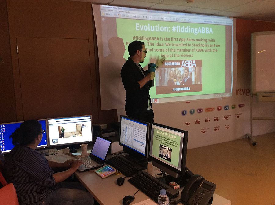 César Vallejo, el director creativo de rtve.es nos ha explicado la experiencia utilizando aplicaciones, como Periscope