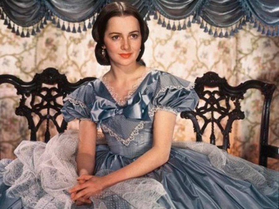 Olivia de Havilland como la Melania Hamilton de 'Lo que el viento se llevó'