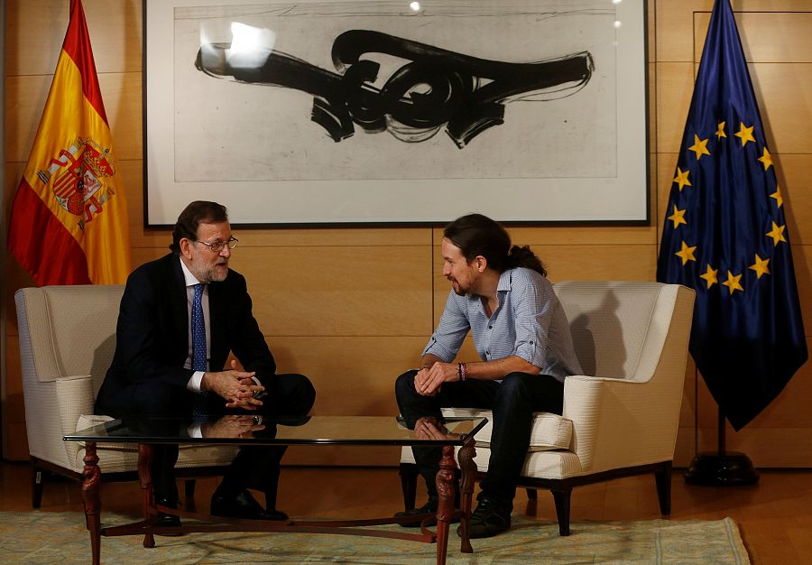 Mariano Rajoy y Pablo Iglesias, durante su reunión en el Congreso