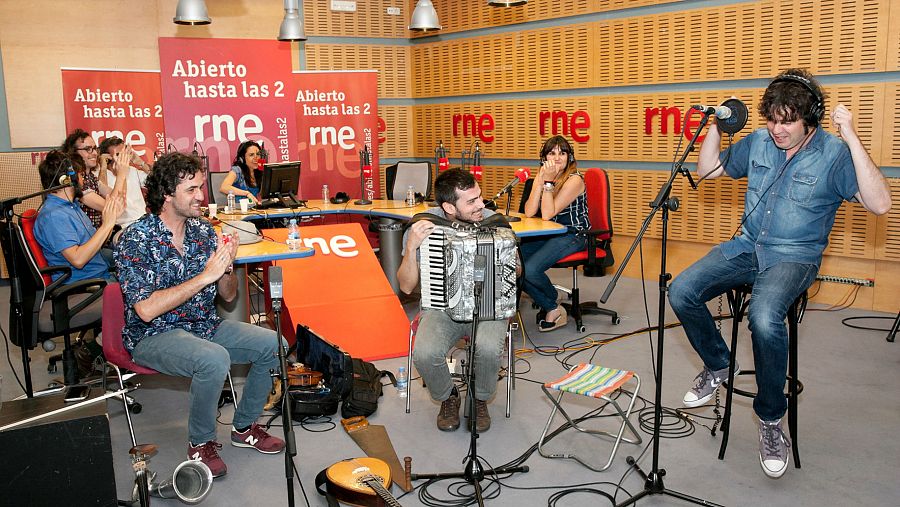 Lichis nos regaló el tema 