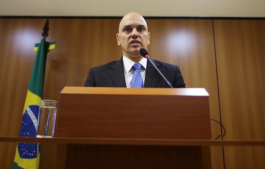 El ministro brasileño de Justicia, Alexandre de Moraes, durnate su rueda de prensa