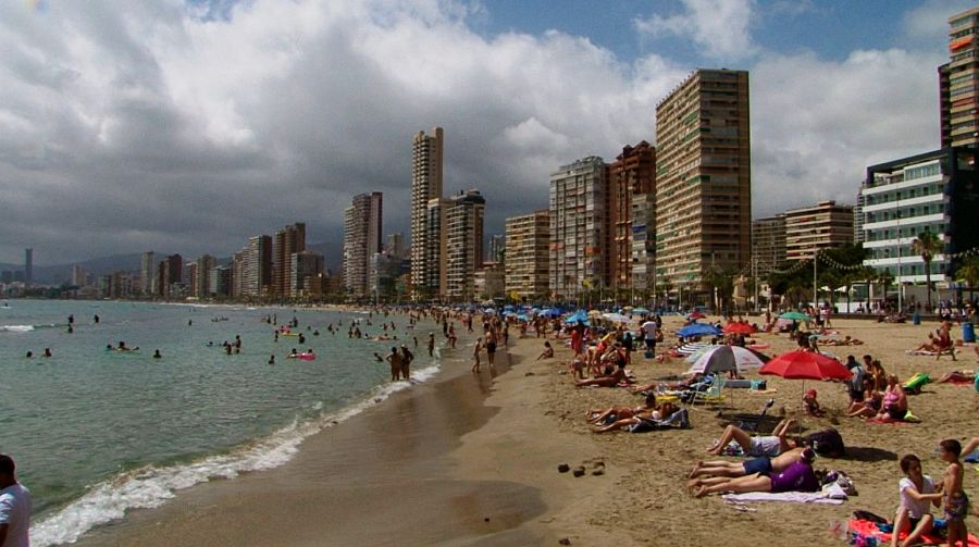 Benidorm: la ciudad de los 300 días de sol, la otra Manhattan