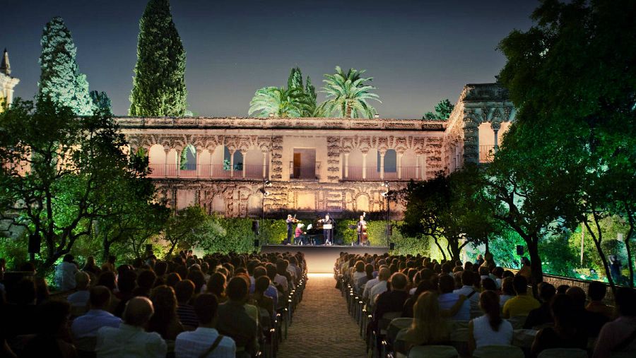 Noches en los jardines del Real Alcázar de Sevilla