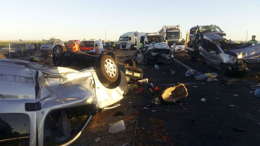 Fotografía facilitada por Emergencias Ciudad Real sobre el accidente múltiple en la A-4