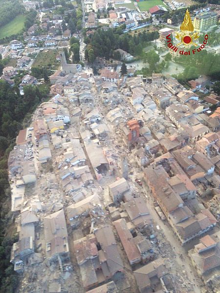 Vista general del estado en el que ha quedado la ciudad de Amatrice.