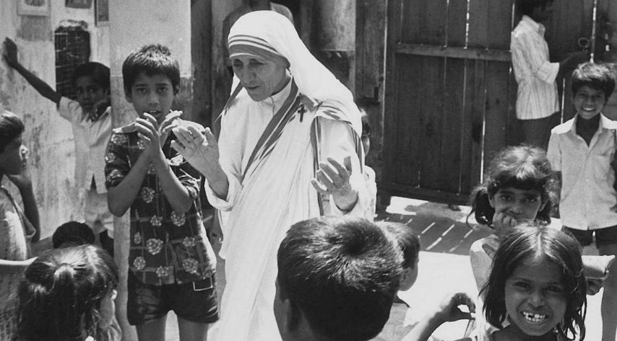 Los niños fueron uno de los objetivos en la obra de Teresa de Calcuta