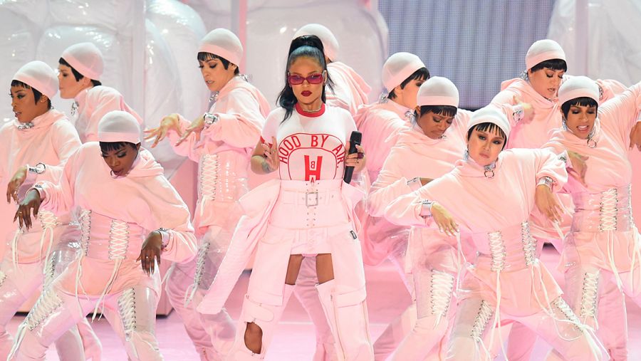 La cantante Rihanna durante su actuación en los Premios MTV, celebrados en Nueva York.