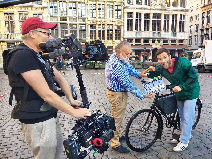 'Cuéntame cómo pasó' comienza en Bruselas la grabación de su 18ª temporada