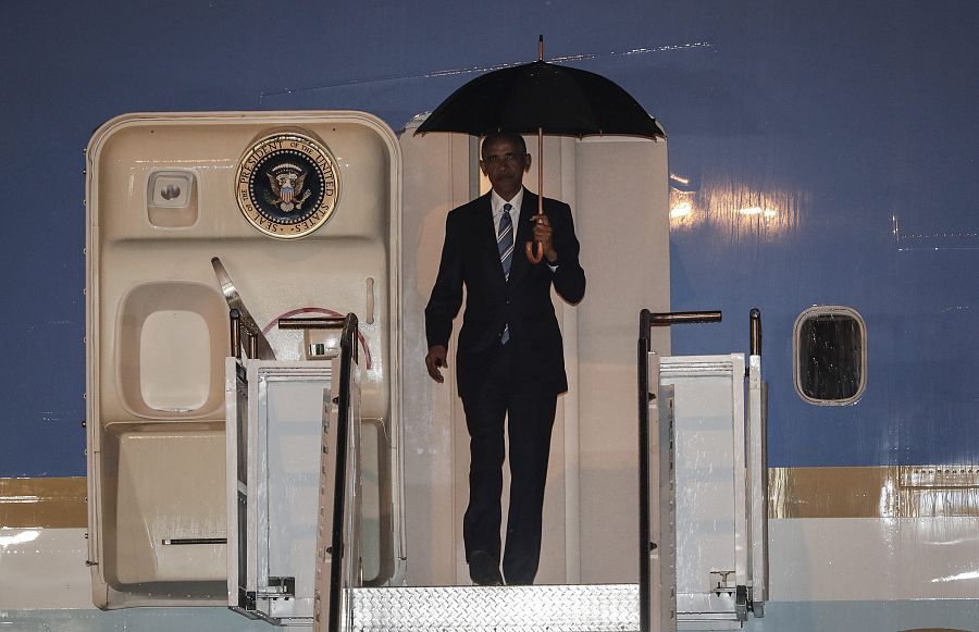 El presidente de EE.UU., Barack Obama, aterriza en Laos