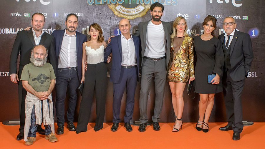 El reparto de la serie 'Olmos y Robles' en su segunda temporada