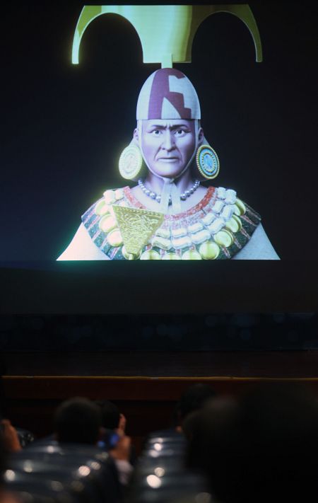 La figura del Señor de Sipán es comparada con la del faraón egipcio Tutankamón por su fastuosa tumba.