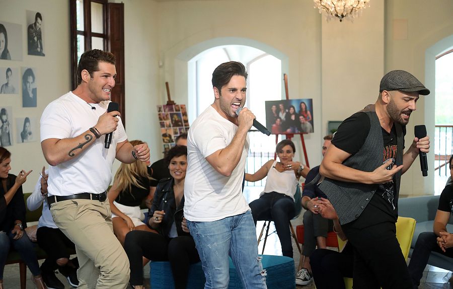 Manu Tenorio, David Bustamante y Alejandro Parreño, en el reencuentro de OT