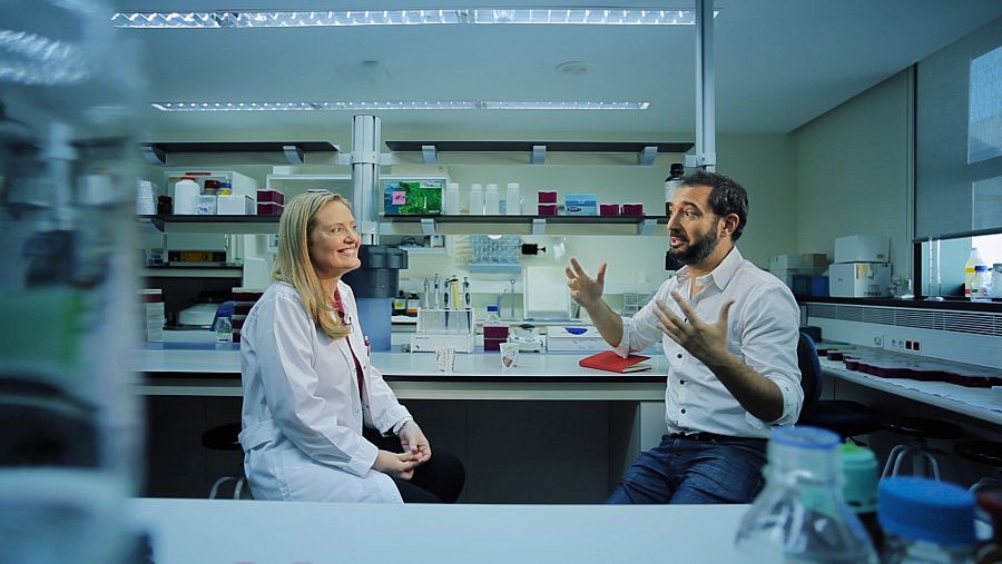 Dolores Corella desde su laboratorio de nutrigenómica en la Universidad de Valencia