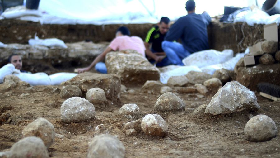 Piedras utilizadas por las catapultas que usaron los romanos