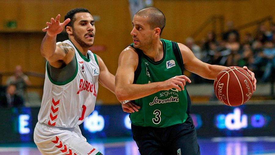 El Baskonia derrota al Joventut