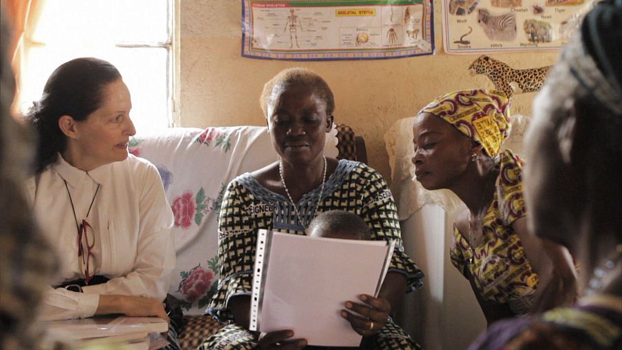 La fotógrafa  Isabel Muñoz, en su tercera visita al Congo donde hace un análisis de la situación que vive la mujer en el país