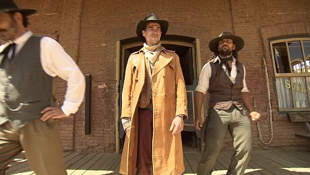 El actor se convierte en un auténtico vaquero en pleno desierto de Tabernas, en Almería